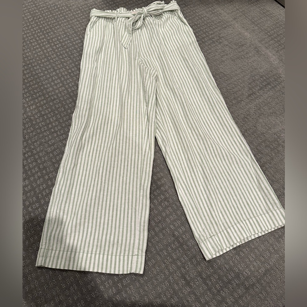Women”s Loft wide leg linen pants
